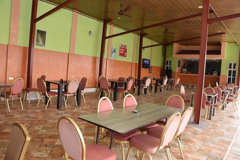 哈德布瑞克套房酒店 Enugu 外观 照片